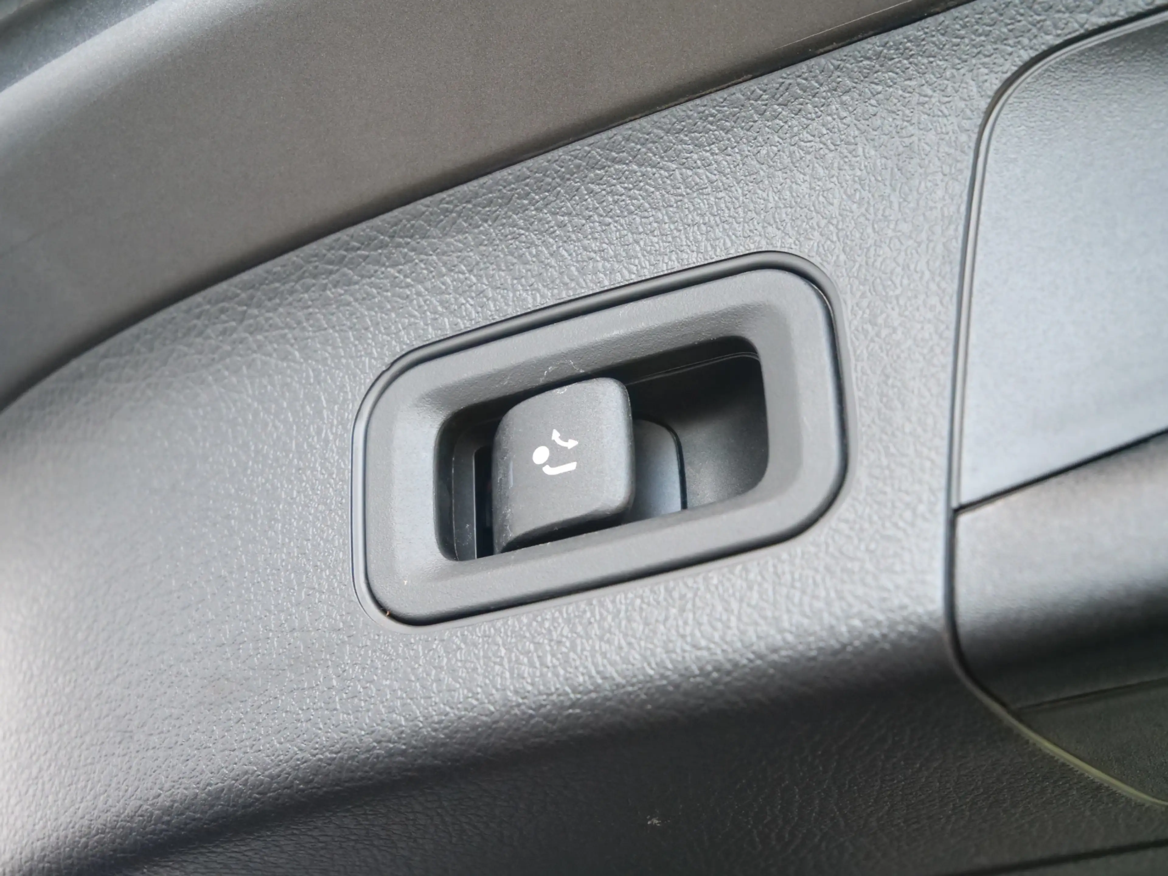 Mercedes-Benz EQA 250 Business Line 67 kWh 190 Pk Automaat Navi / DAB / — photo 37