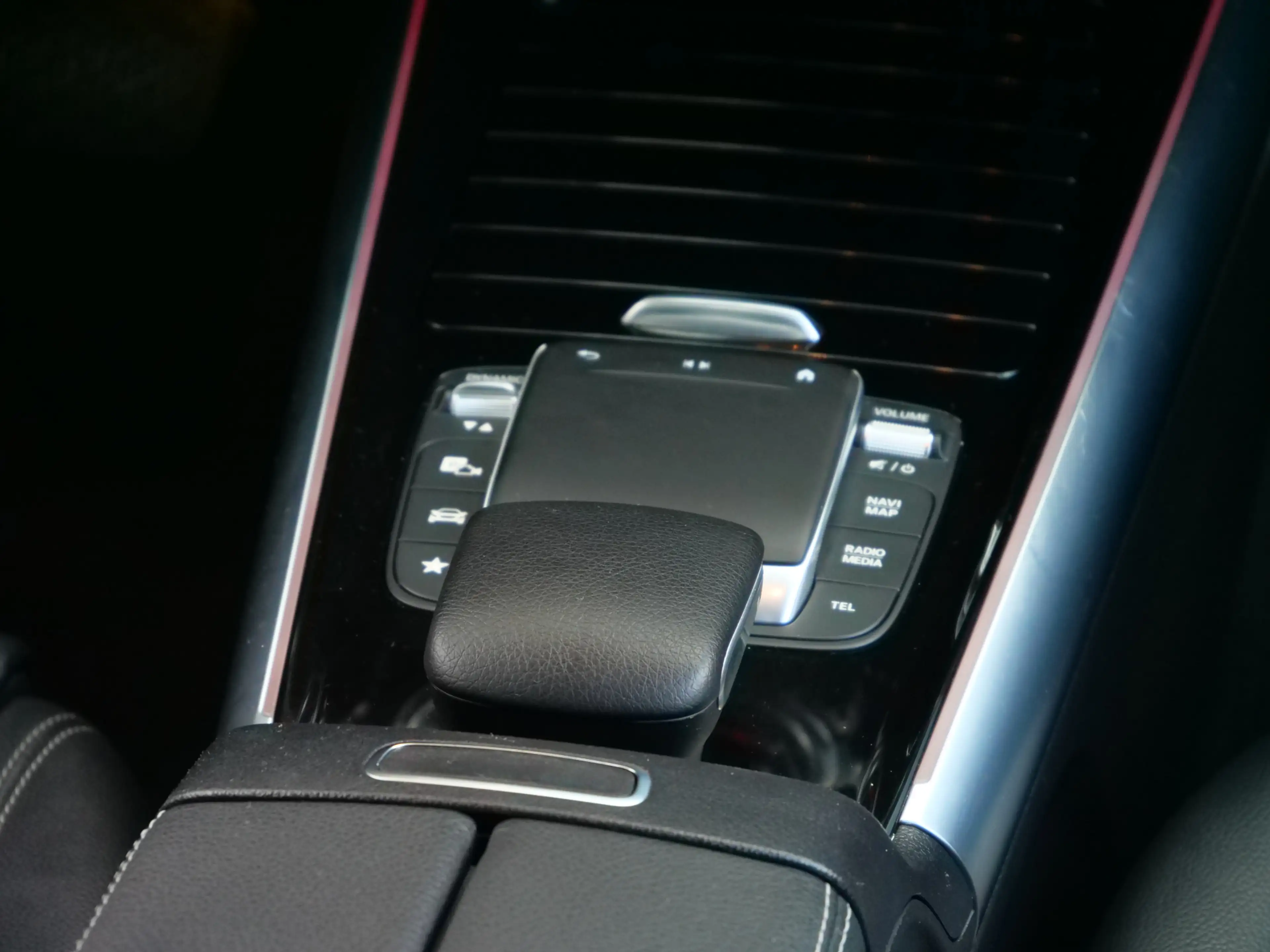 Mercedes-Benz EQA 250 Business Line 67 kWh 190 Pk Automaat Navi / DAB / — photo 36