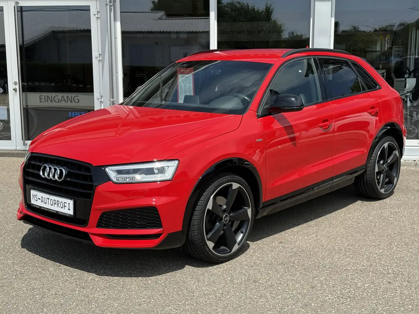 Audi Q3 1.4TFSI S-Line Competition 20" LED DAB Kamera Rot - 1