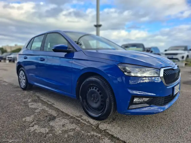 Skoda Fabia view 3