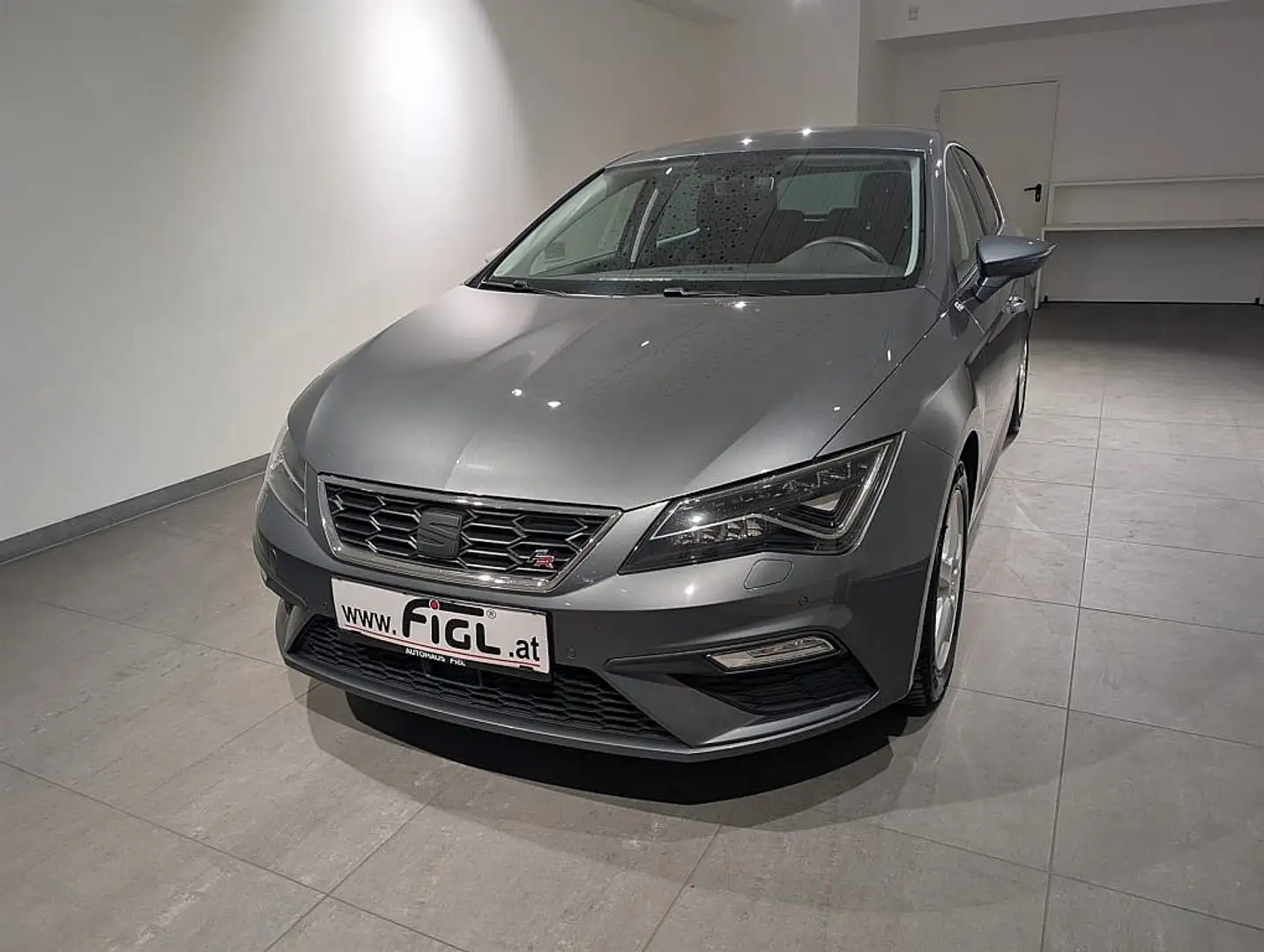 SEAT Leon FR Grijs - 1