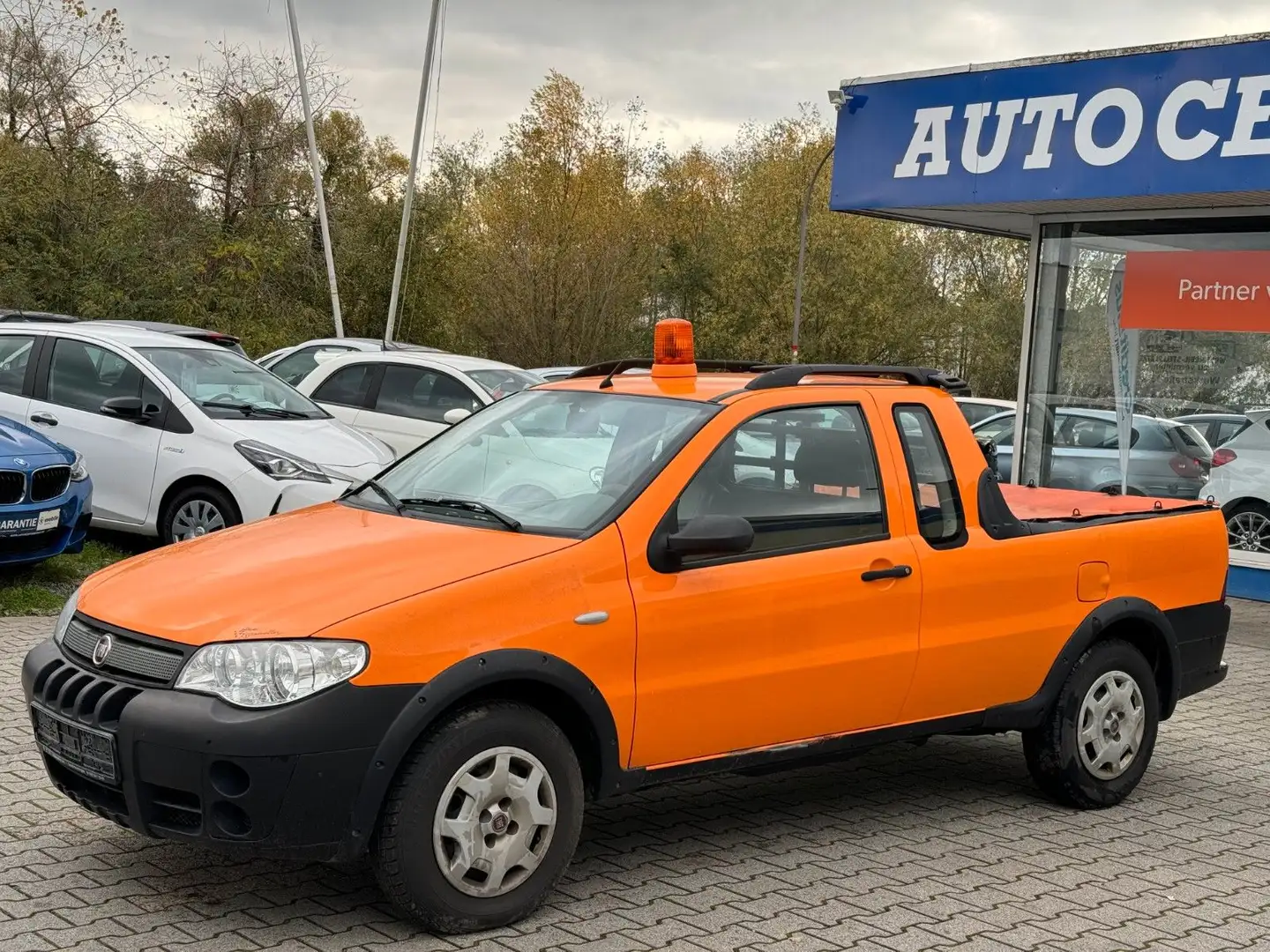 Fiat Strada 1.3 Multijet*1Hand*AHK Pomarańczowy - 1