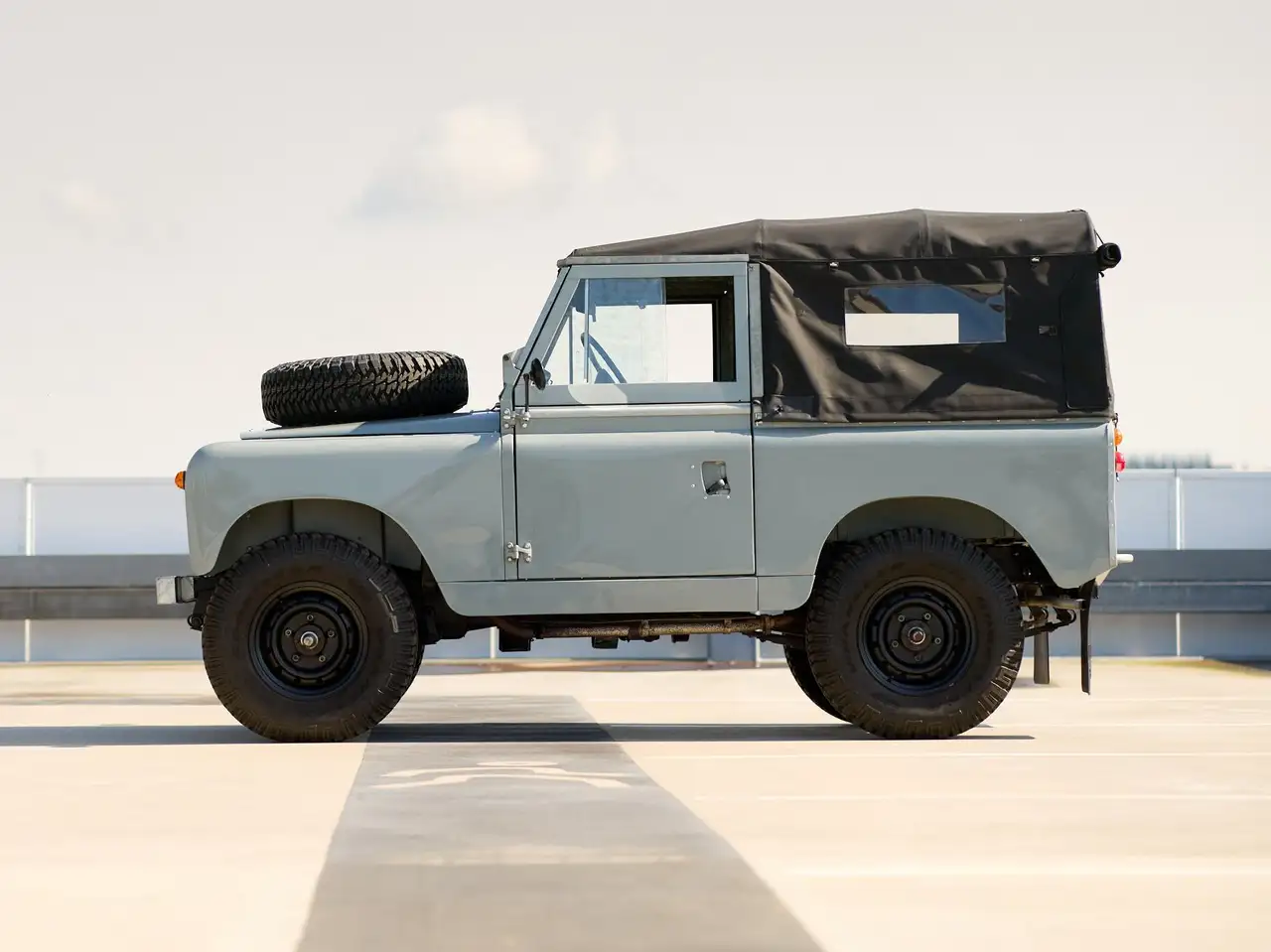 Land Rover Series IIa 88 Soft Top, foto 3