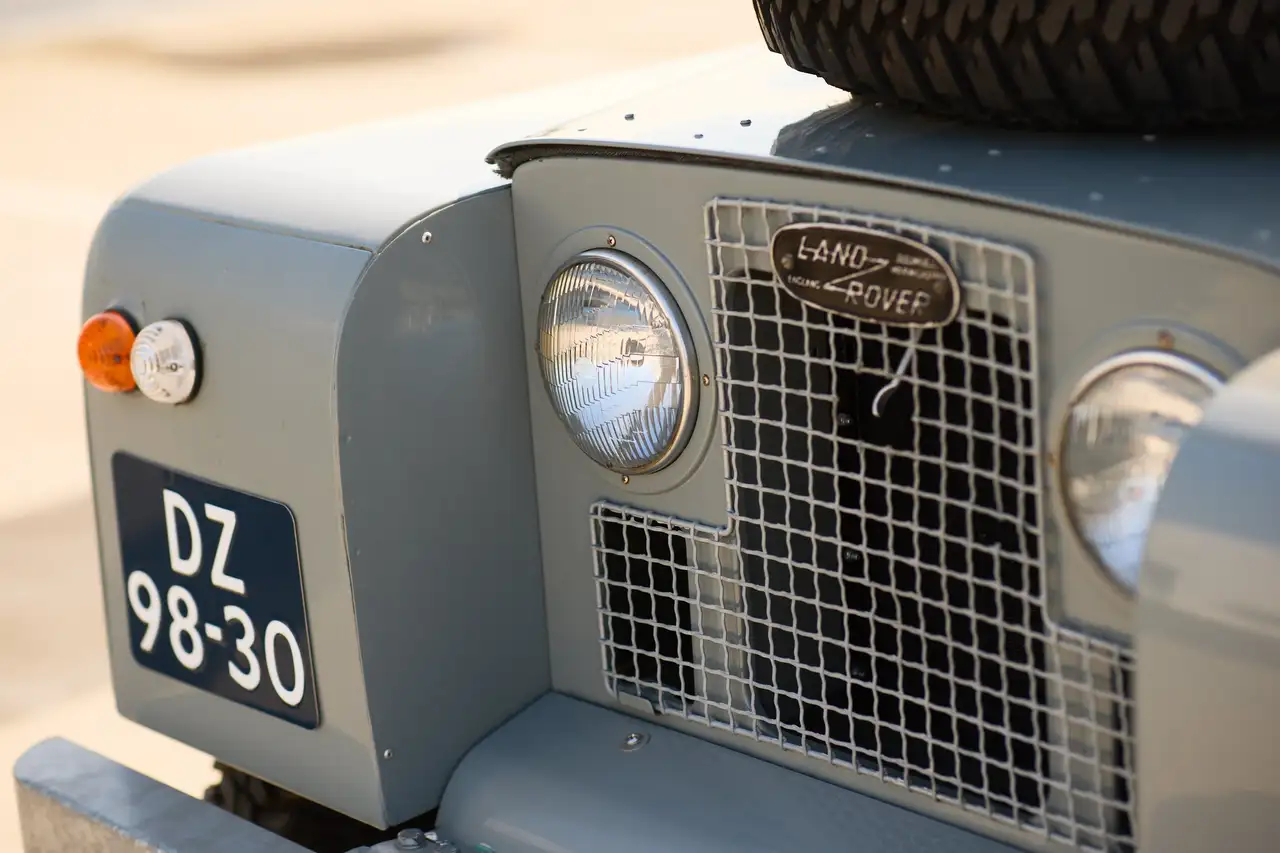 Land Rover Series IIa 88 Soft Top, foto 9