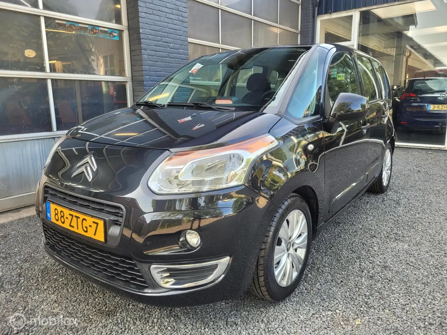 Citroen C3 Picasso 1.4 VTi Exclusive | APK | CC | AC | TREKH Schwarz - 1