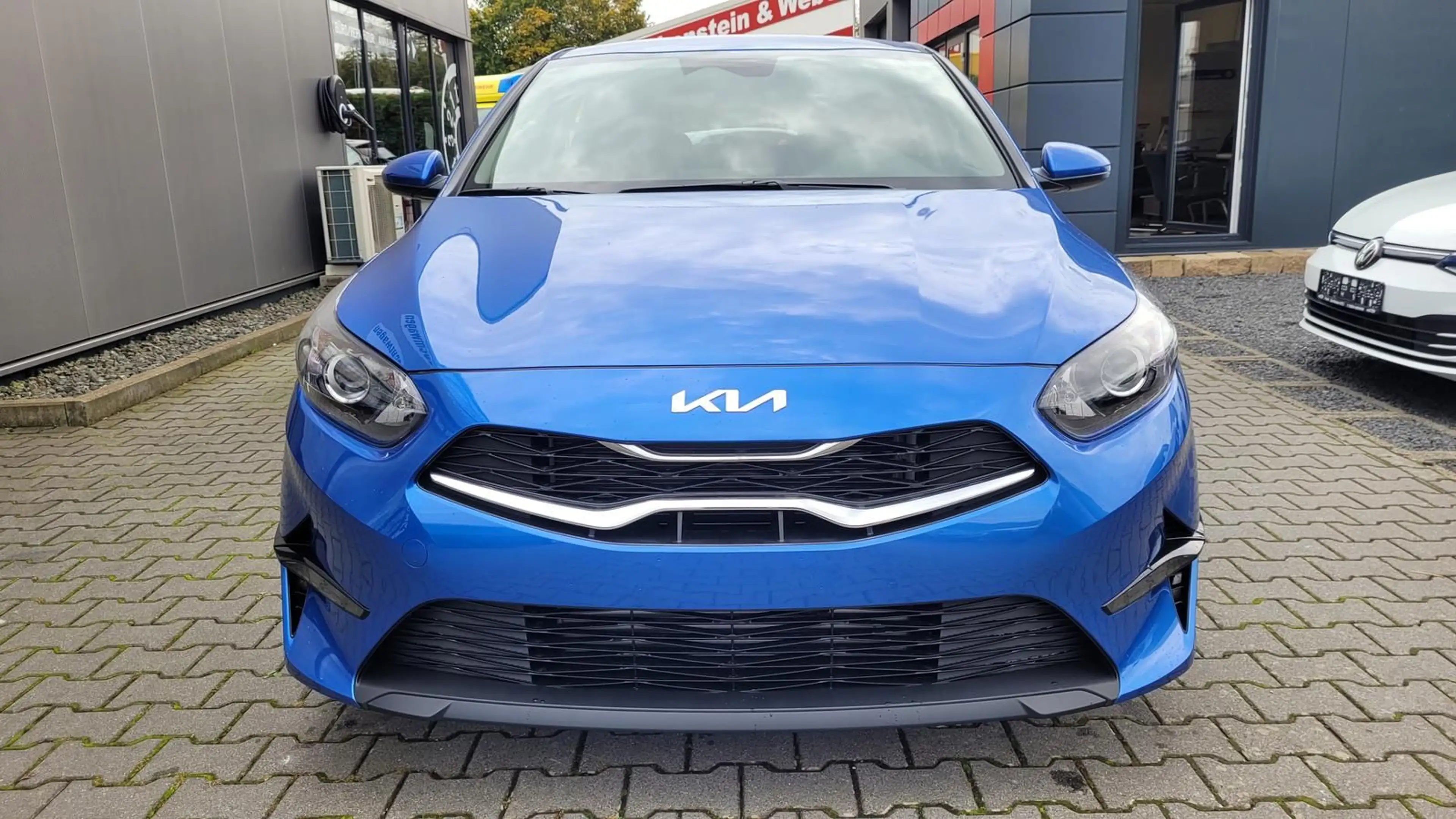 Kia Ceed / cee'd Ceed Spin*Navi*Shzg*Lhzg*PDC*Cam*16Zoll*Klima* — photo 2