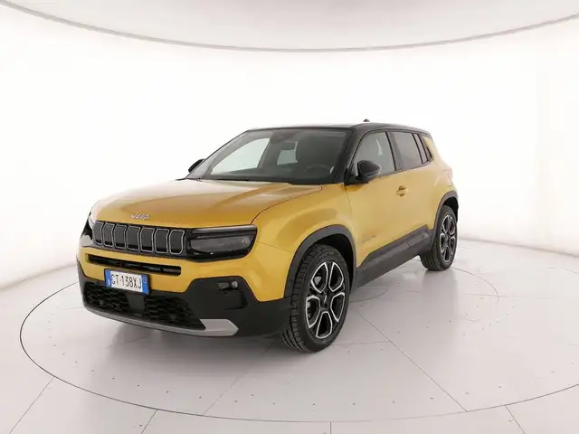 2024 Jeep Avenger in Yellow for sale