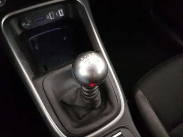 Jeep Avenger view 14