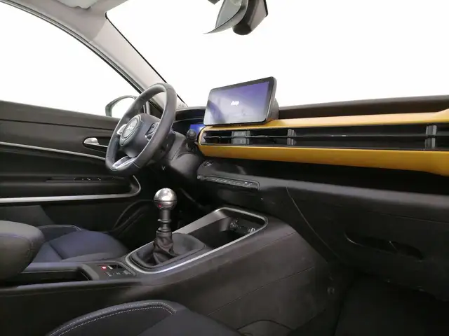 Jeep Avenger view 7