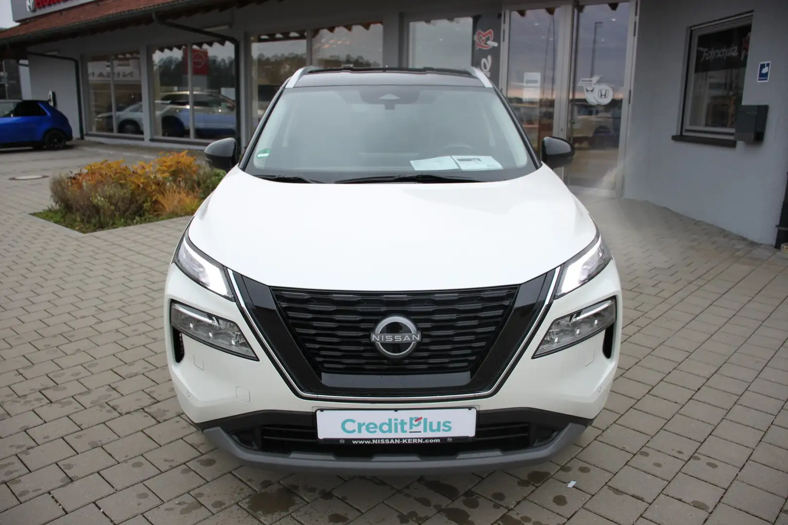 Nissan X-Trail 1.5 N-Connecta e-Power e-4orce Weiß - 2