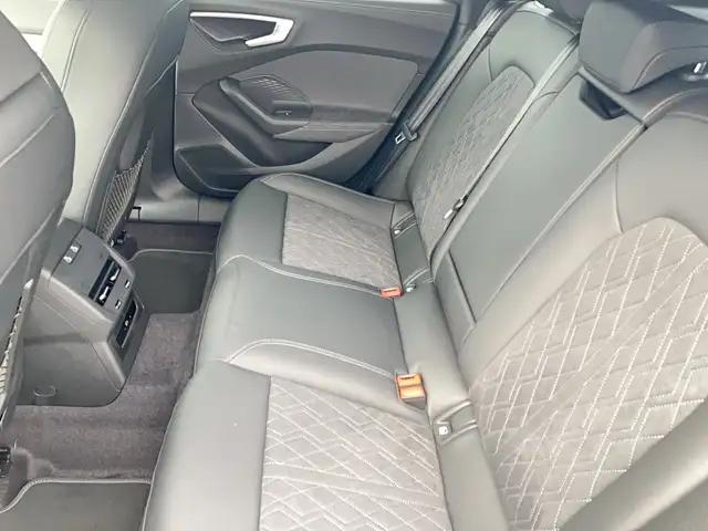 Audi A5 e-hybrid quattro 270 kW Ansicht 10
