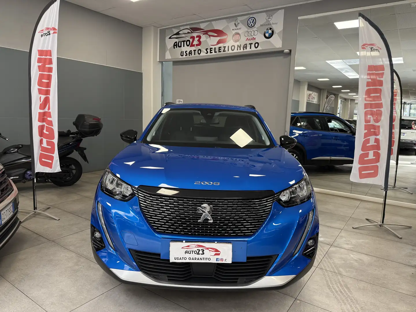 Peugeot 2008 1.5 bluehdi Allure Pack s&s 110cv - 1