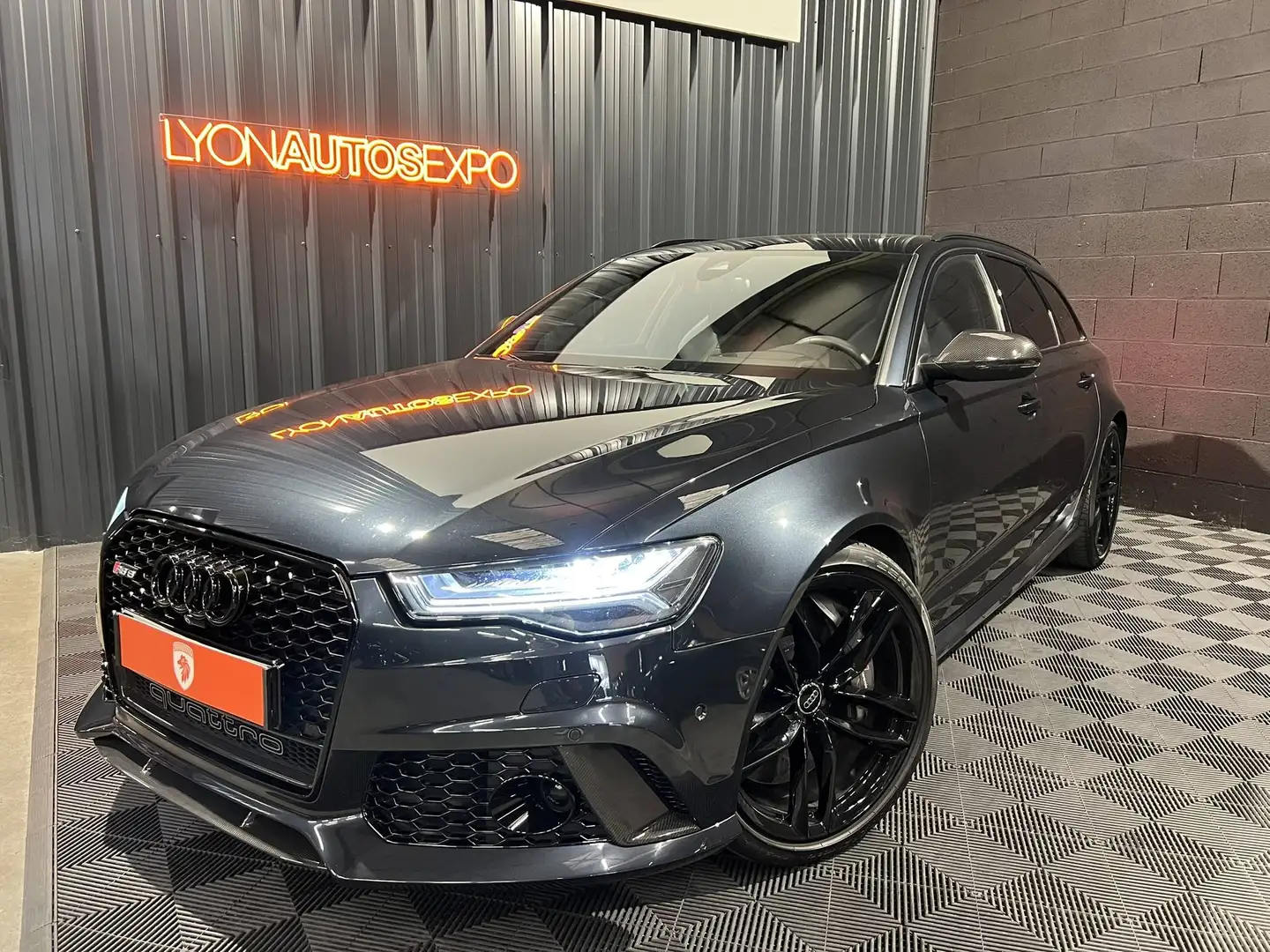 Audi RS6 IV 4.0 V8 TFSI 560ch quattro Tiptronic Blauw - 2