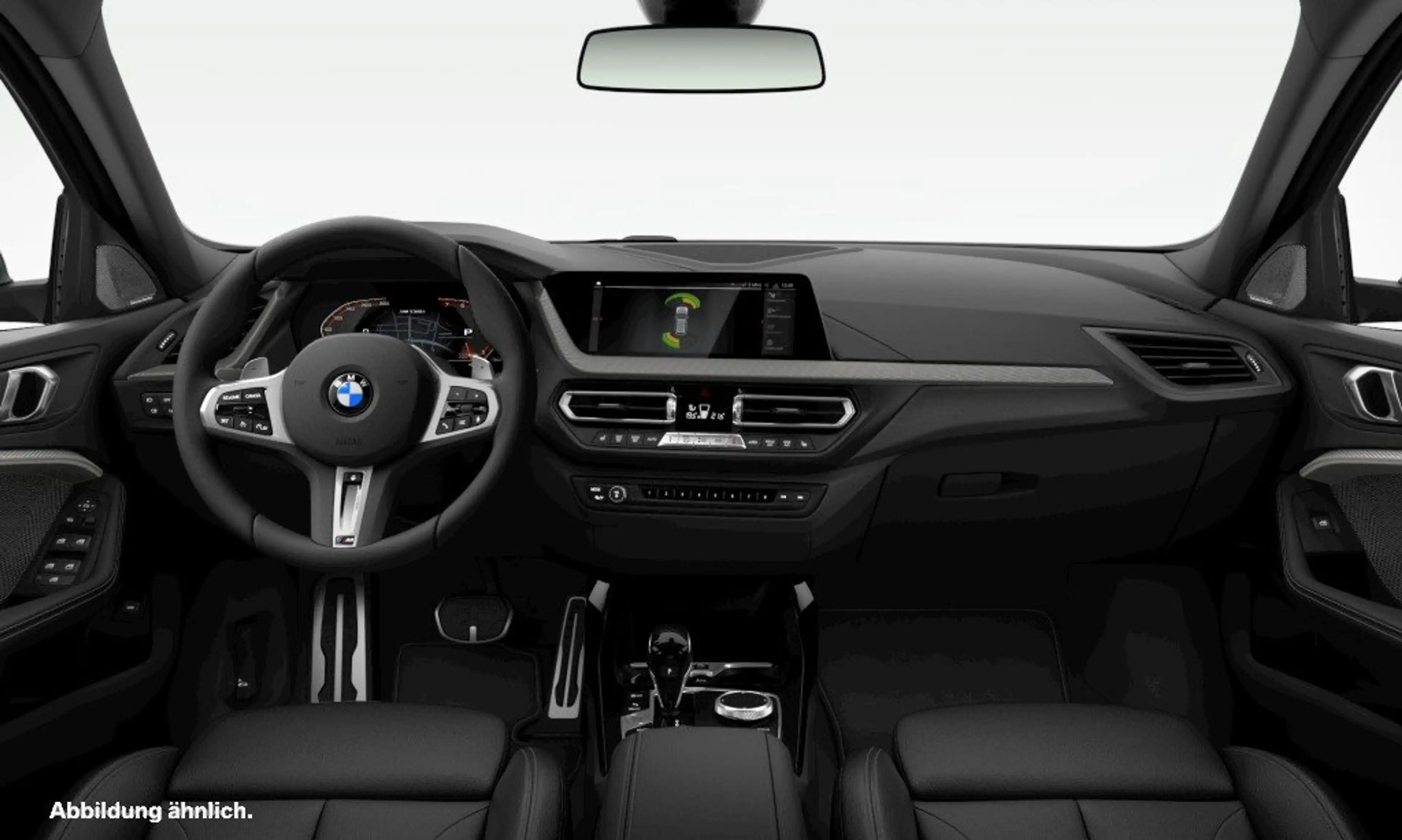 BMW 135 M135i xDrive Hatch — photo 3