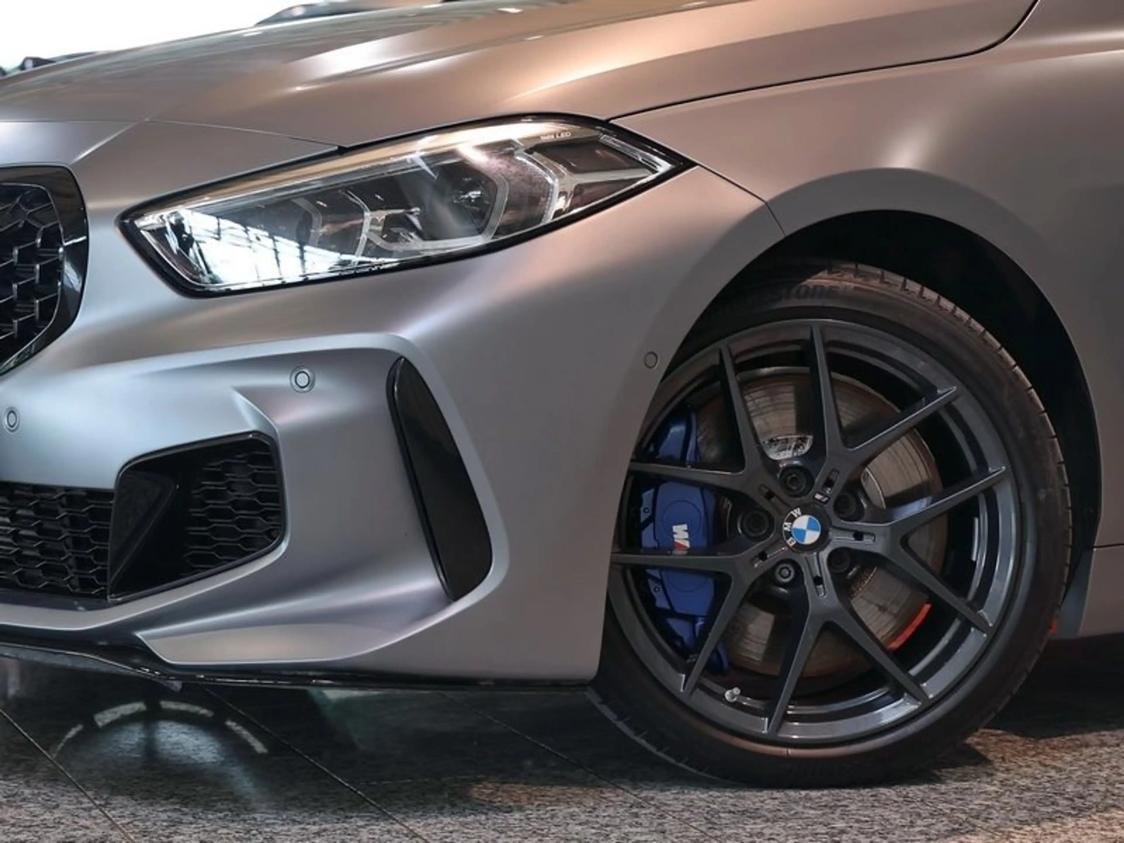 BMW 135 M135i xDrive Hatch — photo 13