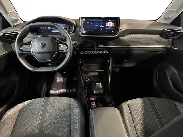 Peugeot 208 view 13
