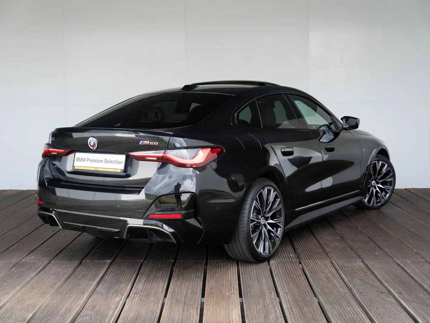BMW i4 M50 | High Executive | Comfort Access | Schuif-/ka Zwart - 2