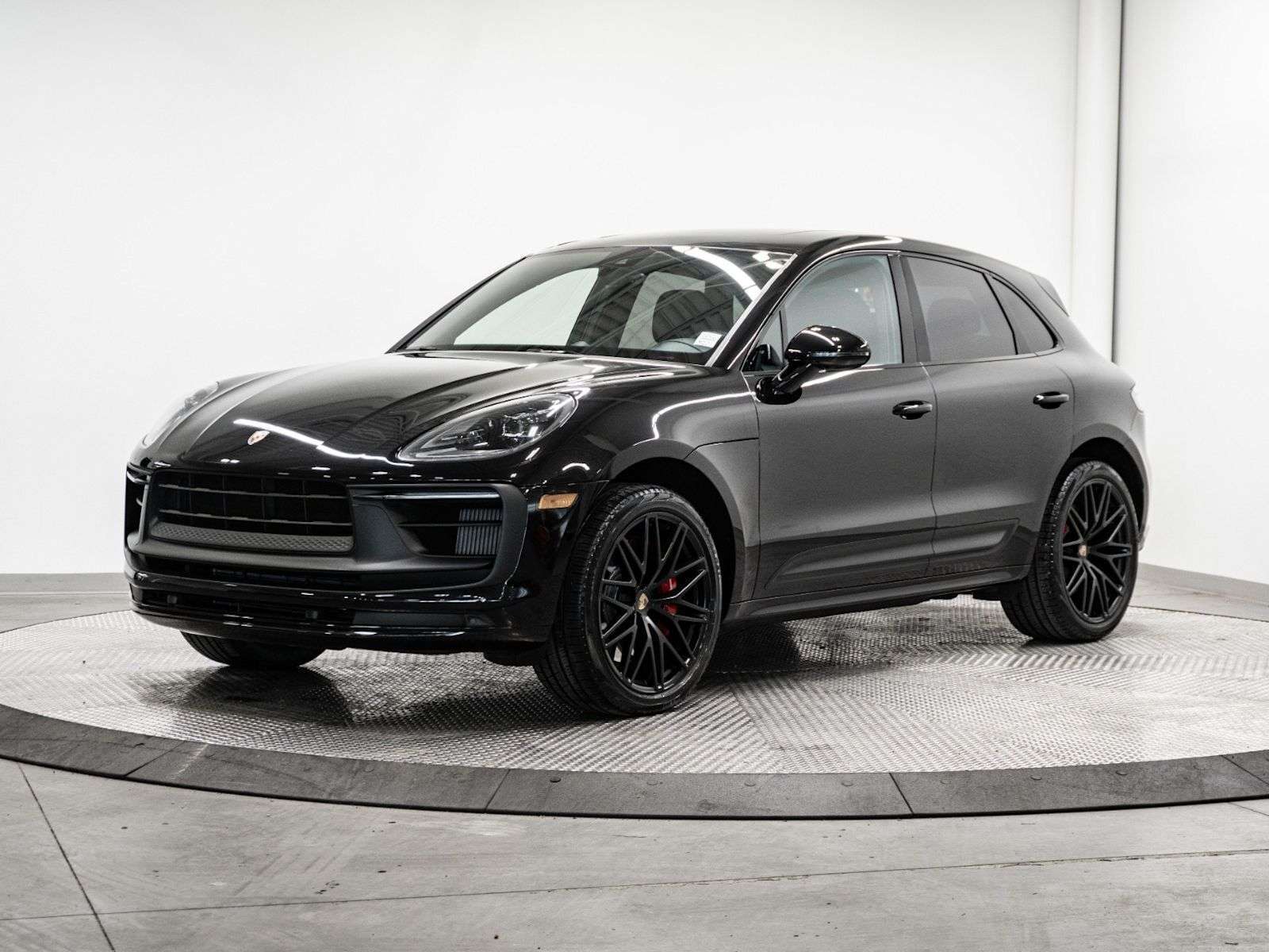 2023 Porsche Macan Sport Chrono, Premium Package, Panoramic roof
