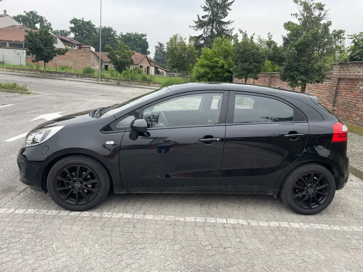 Kia Rio 5p 1.2 Active eco-dynamics gpl - 2