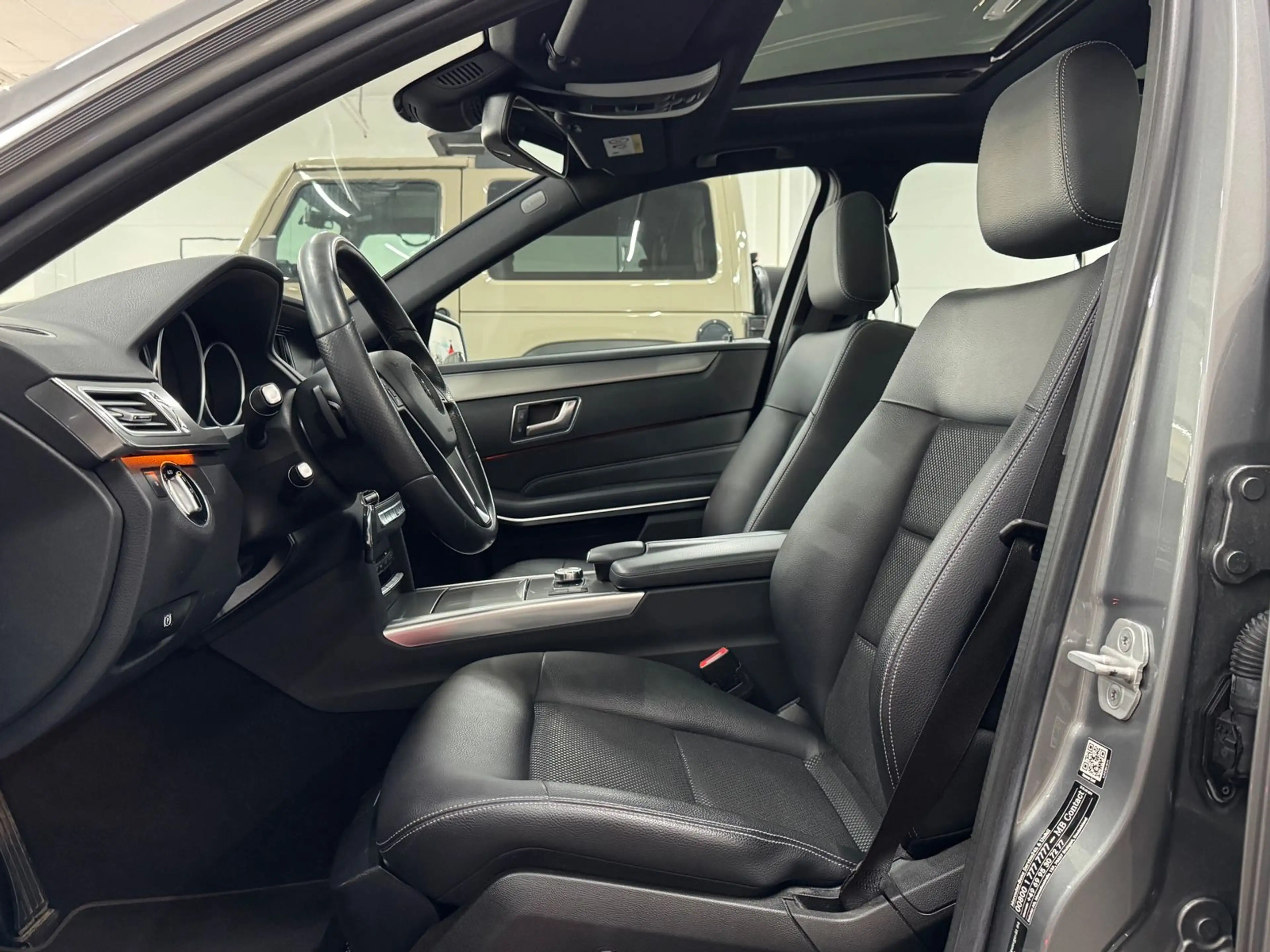 Mercedes-Benz E 200 Avantgarde Aut. ILS/PANO/U-FREI/2.HD/TOP!! — photo 15