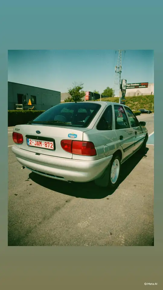 Ford Escort 1.4i CLX, foto 4