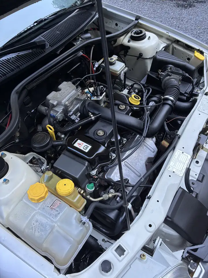 Ford Escort 1.4i CLX, foto 6