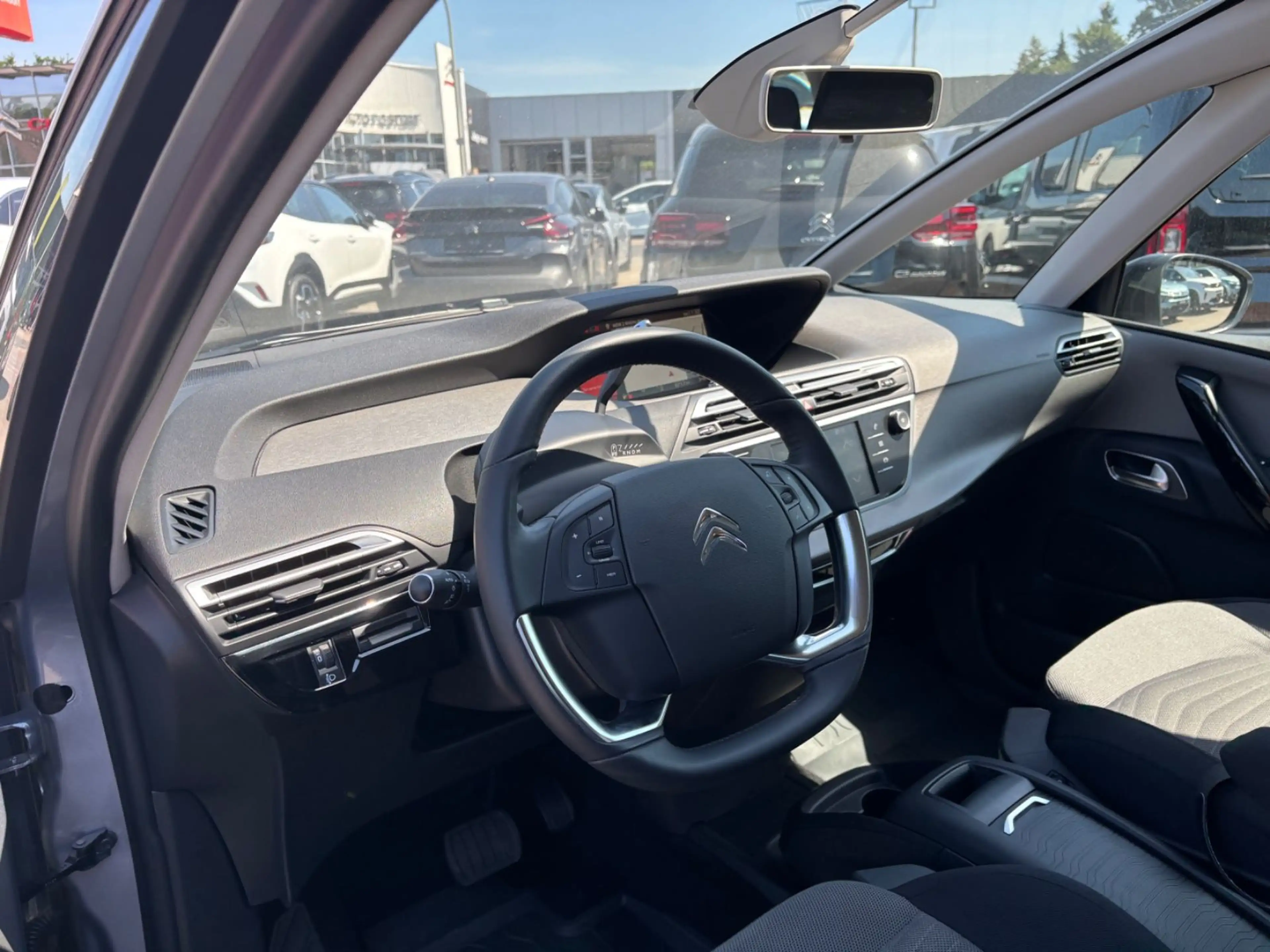 Citroen Grand C4 Picasso /Spacetourer C-Series — photo 9
