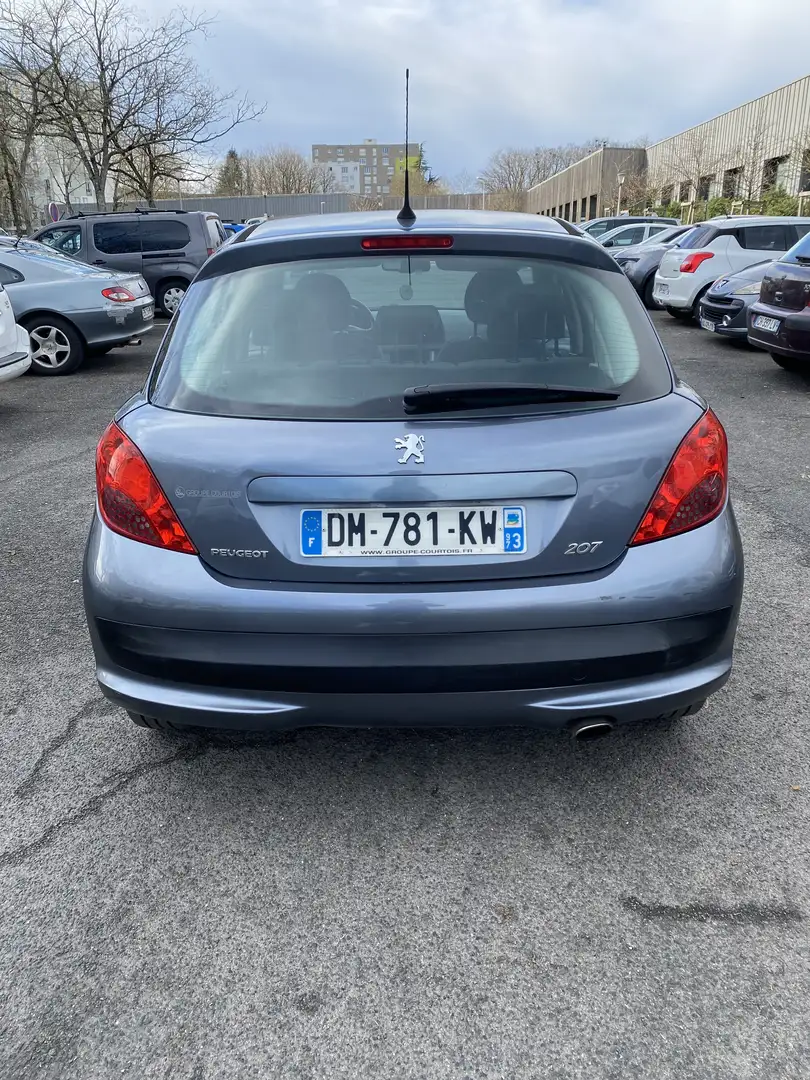 Peugeot 207 1.4 VTi 16V 95ch Trendy - 2