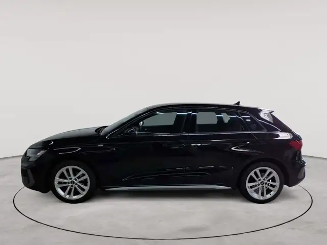 Audi A3 view 6