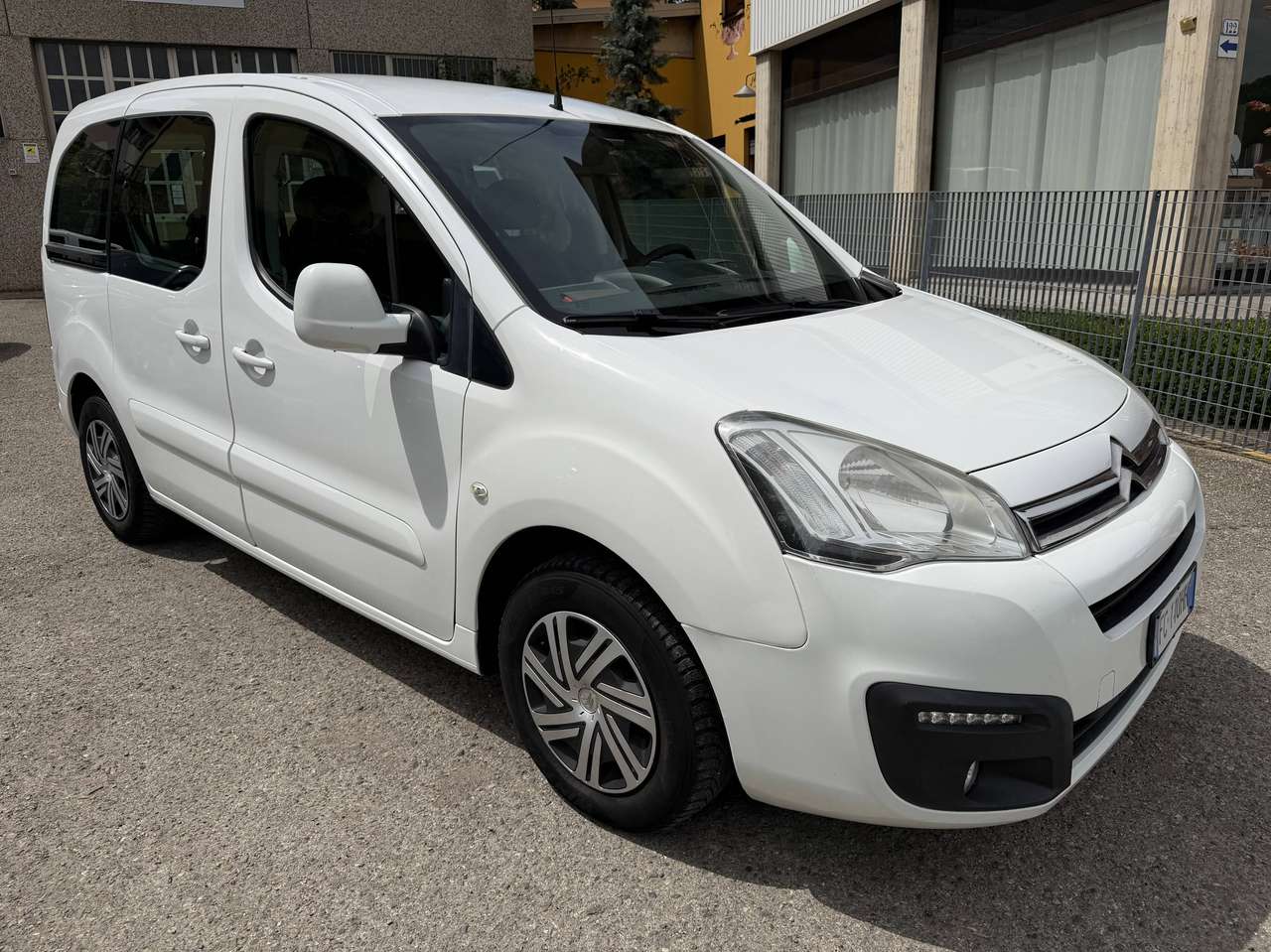 Citroen Berlingo Berlingo Multispace Multispace 1.6 bluehdi Feel 75cv