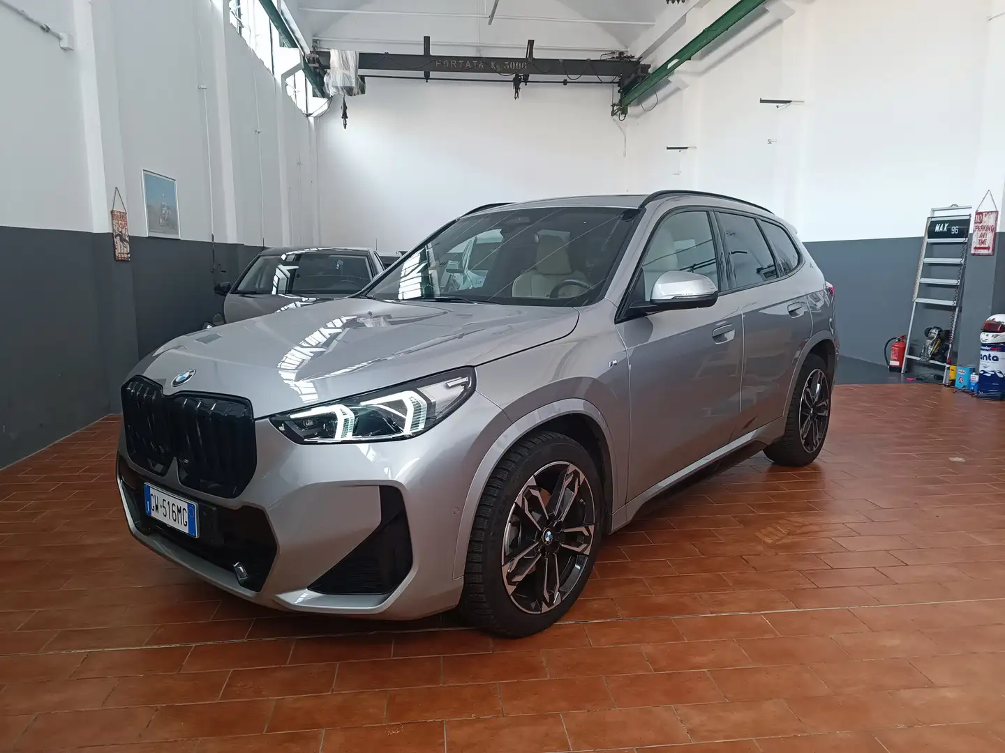 BMW X1 sdrive18d MSport auto 24686 km! unico proprietario Grigio - 1