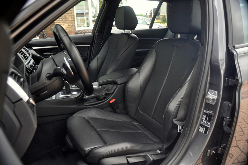 BMW 320 3-serie Touring 320i M-Sport Edition | Camera | 19 — photo 3