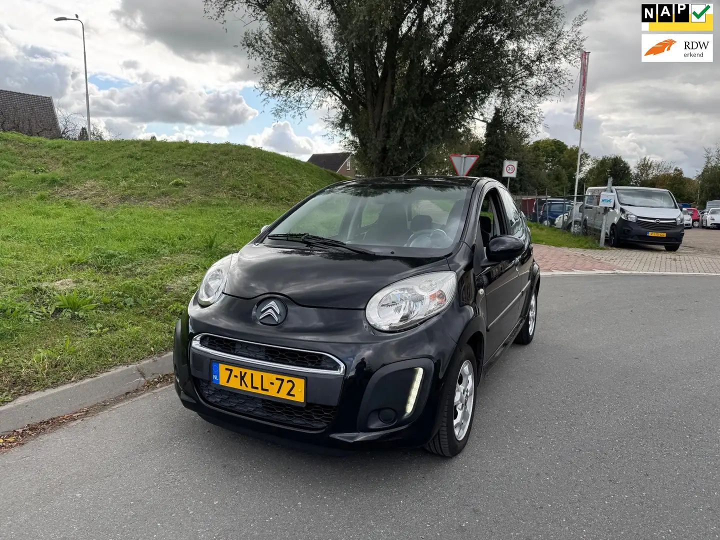 Citroen C1 1.0 Collection LM velgen Airco Zwart - 1