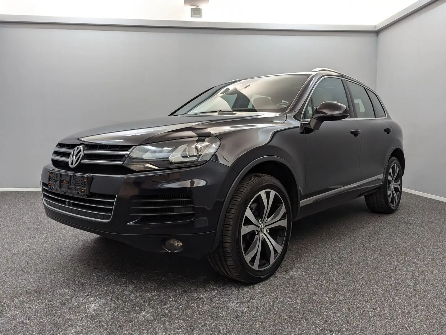 Volkswagen Touareg V6 TDI BMT Exclusive*PANO*360°*DYNAUDIO Schwarz - 1