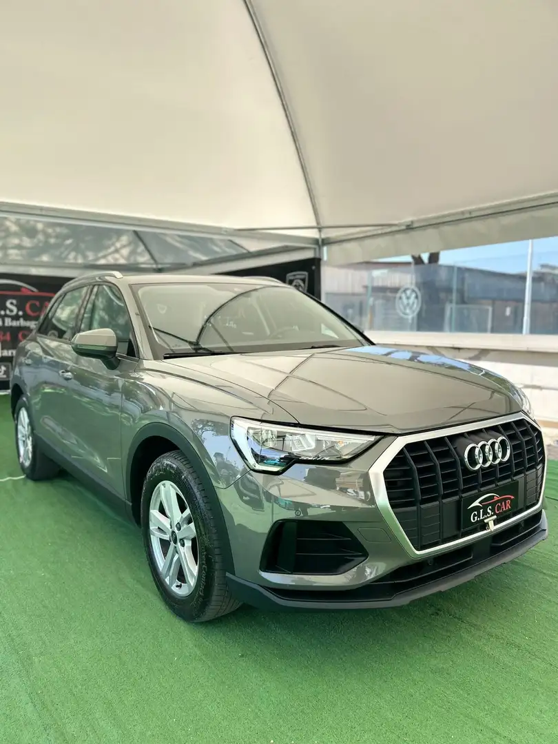 Audi Q3 35 TDI S tronic Business Advanced Grigio - 1