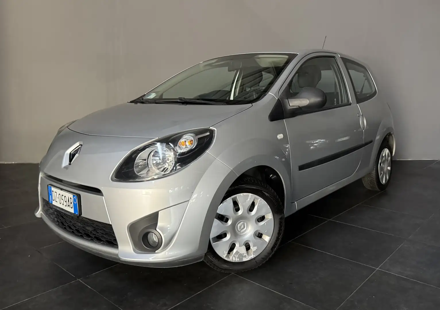 Renault Twingo 1.2 Le Iene 60cv ADATTA A NEOPATENTATI - 2