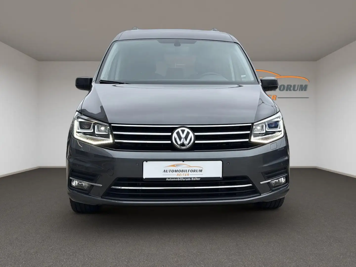 Volkswagen Caddy 2.0 TDI Highline DSG Navi Xenon Grau - 2