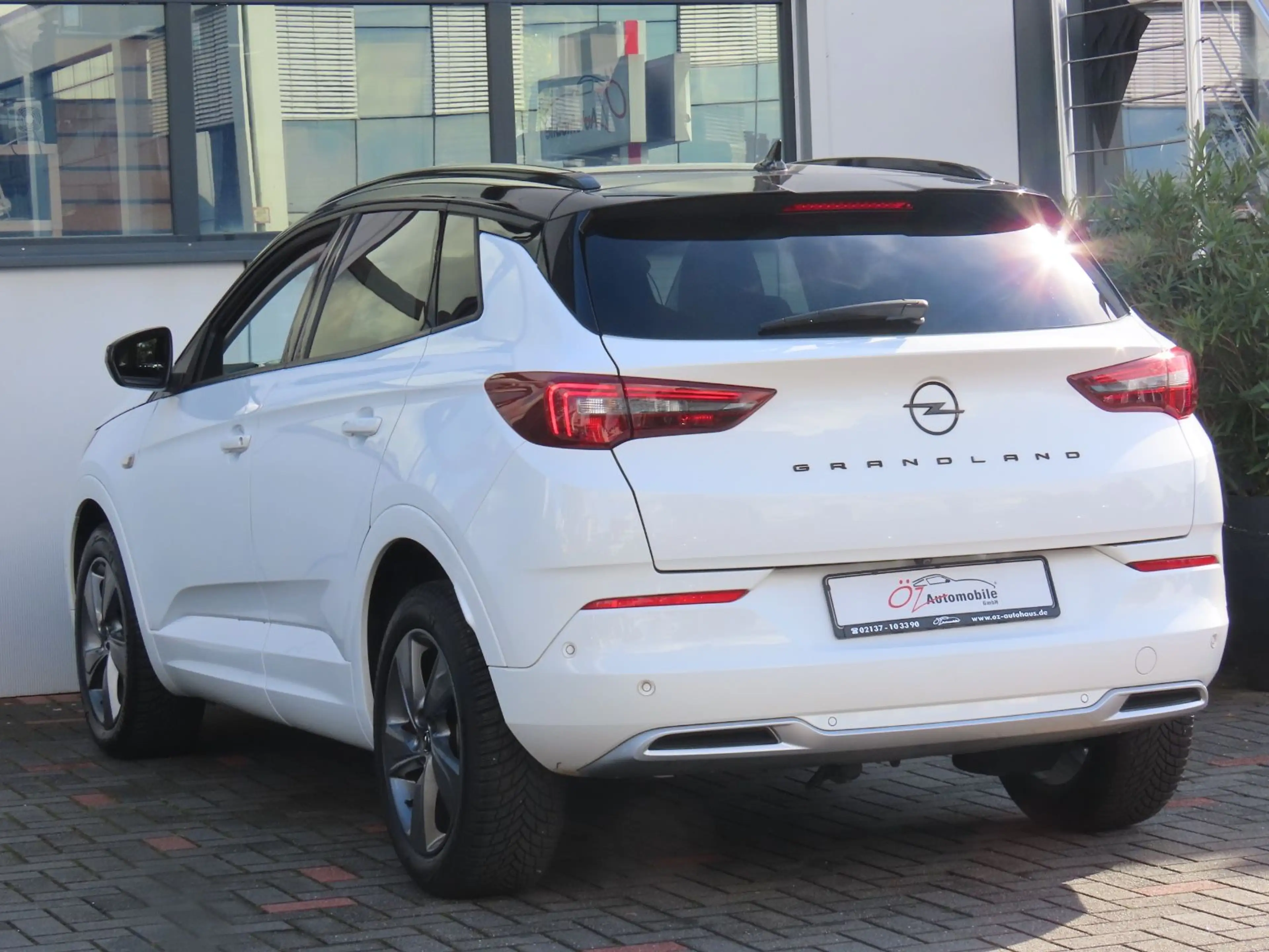 Opel Grandland X Grandland 1.2 DI Autom. Alcantara Klimaauto. AHK — photo 12