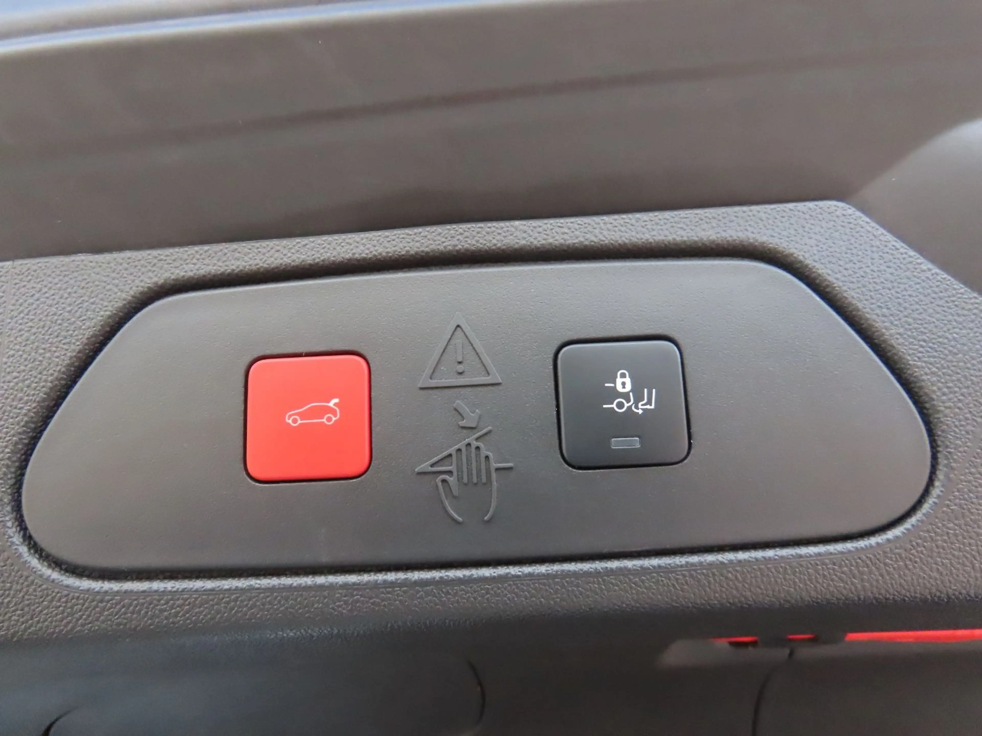 Opel Grandland X Grandland 1.2 DI Autom. Alcantara Klimaauto. AHK — photo 11