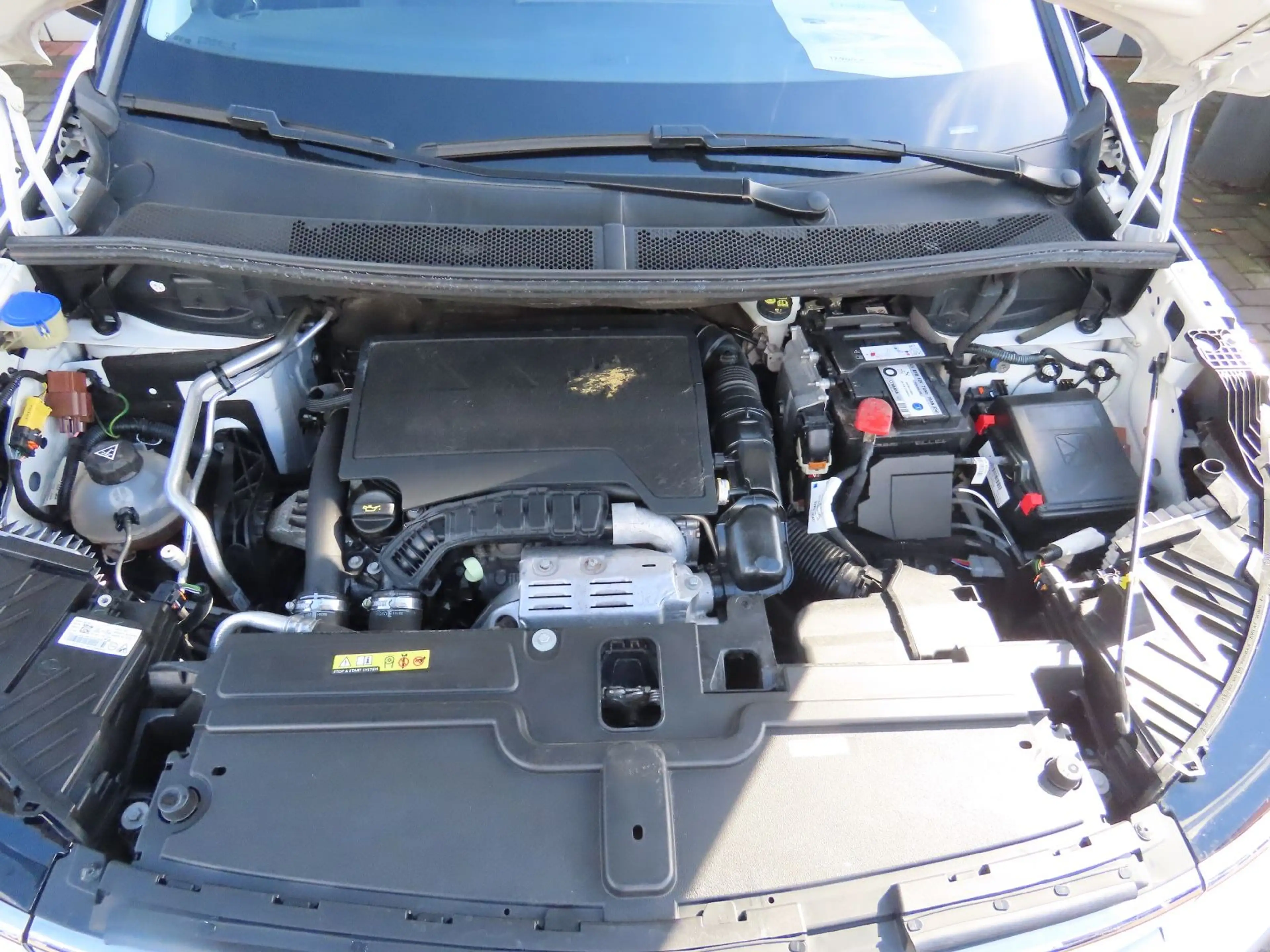 Opel Grandland X Grandland 1.2 DI Autom. Alcantara Klimaauto. AHK — photo 3
