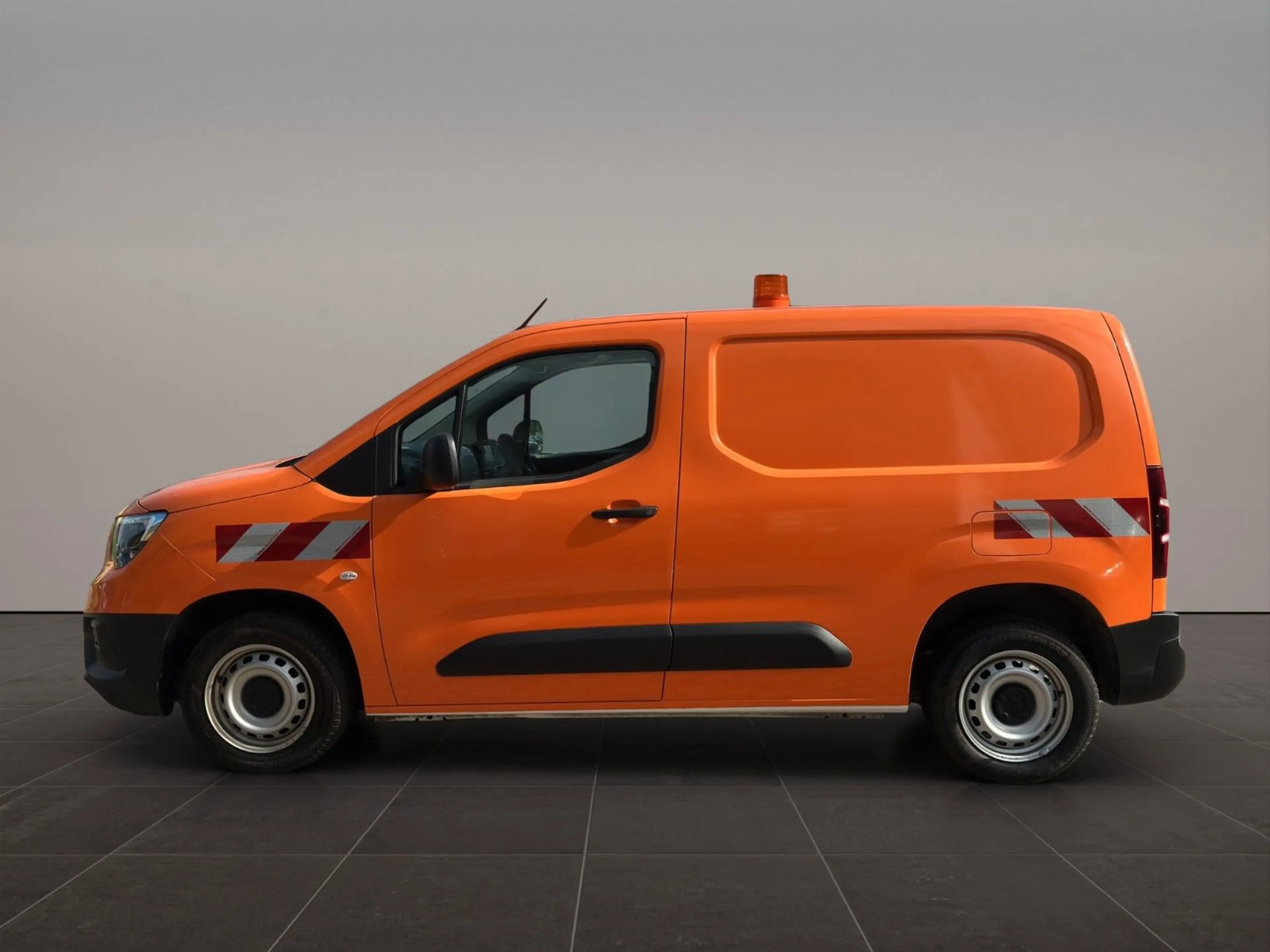 Opel Combo E "Cargo Edition" 1-Hand mit Garantie — photo 9