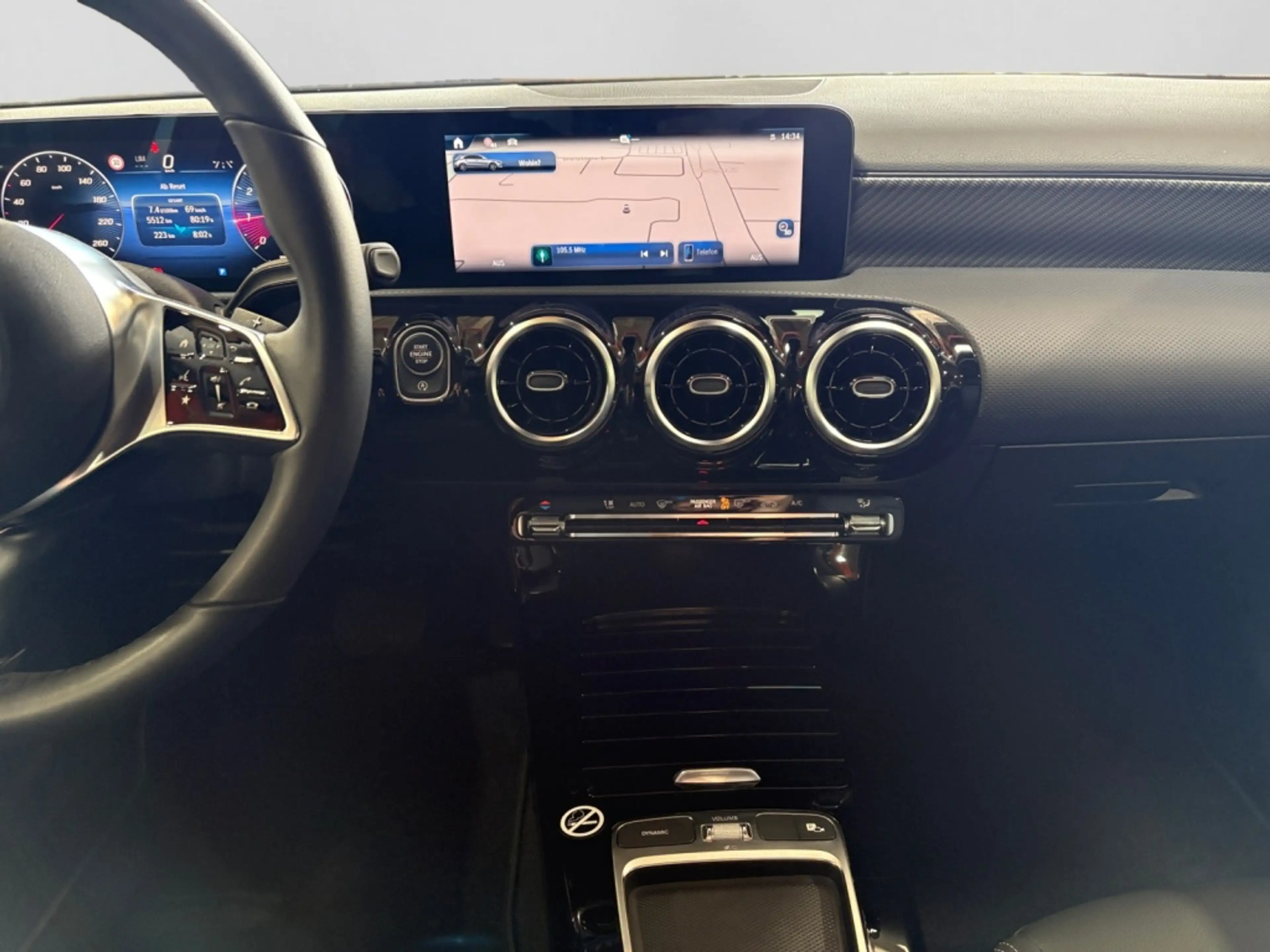Mercedes-Benz A 180 PROGRESSIVE|LED|KAM|CARPLAY|KAM|LHZ+SHZ — photo 12
