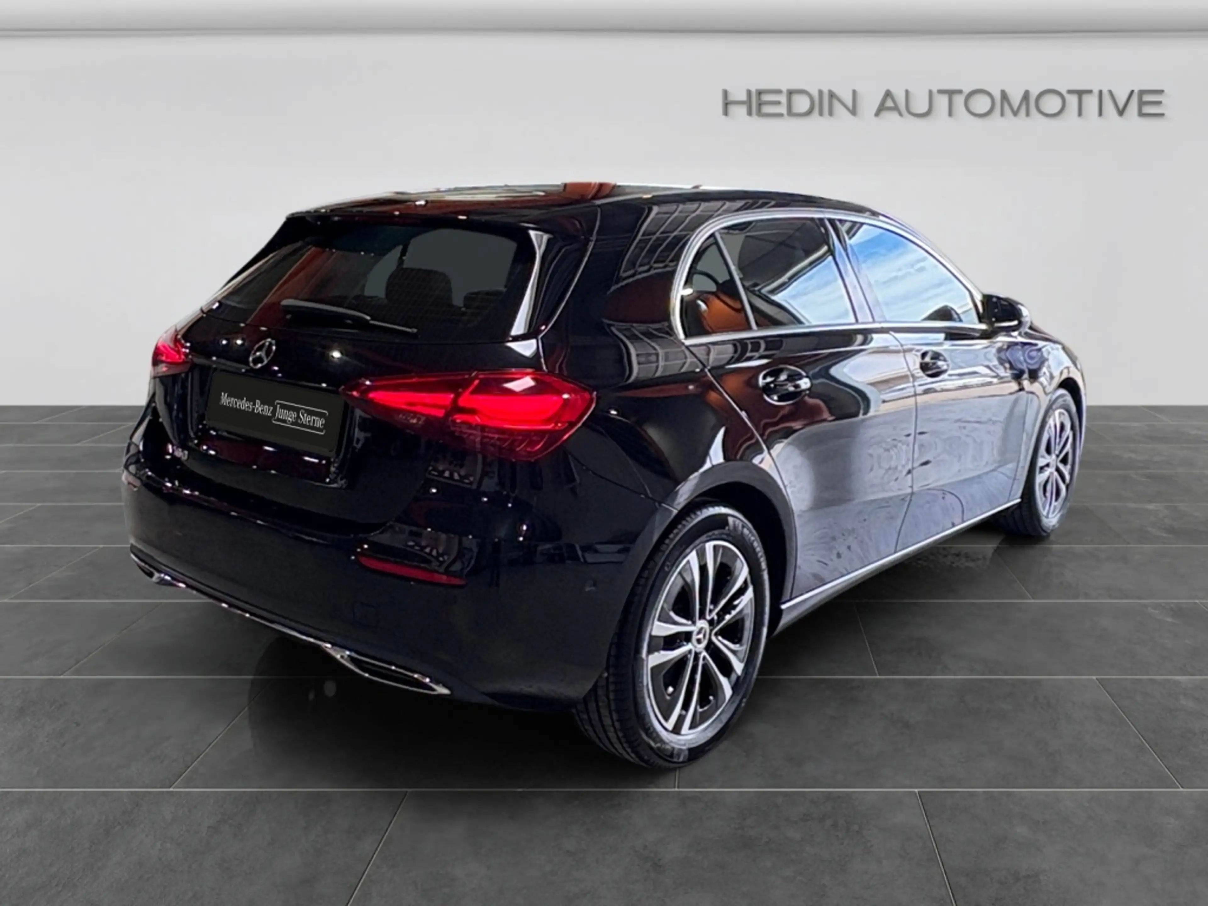 Mercedes-Benz A 180 PROGRESSIVE|LED|KAM|CARPLAY|KAM|LHZ+SHZ — photo 6