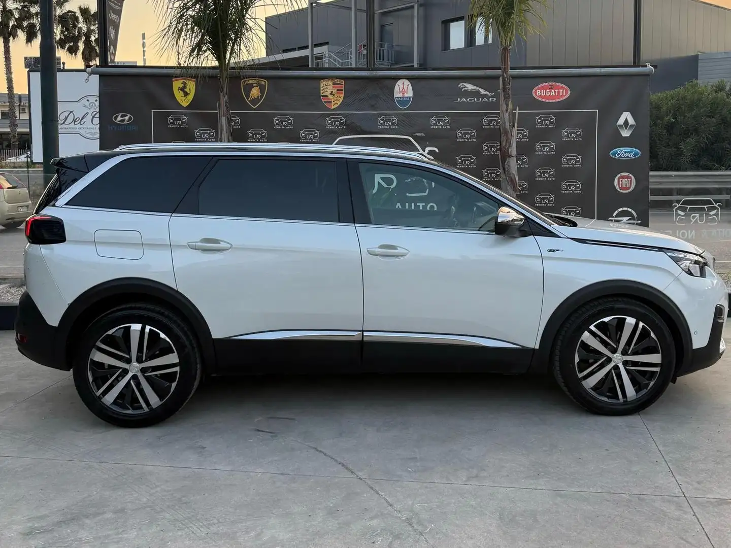 Peugeot 5008 5008 2.0 bluehdi GT s Bianco - 1