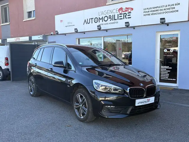 BMW 218 218dA 150ch BVA Sport Line 7 places
