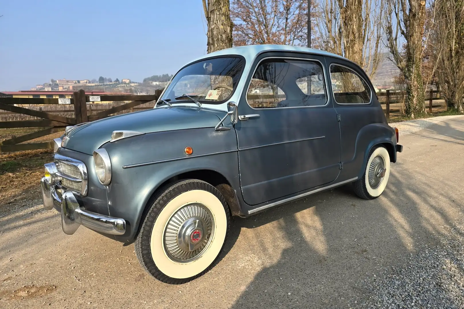 Fiat 600 PININFARINA -CONSERVATA- Blau - 2