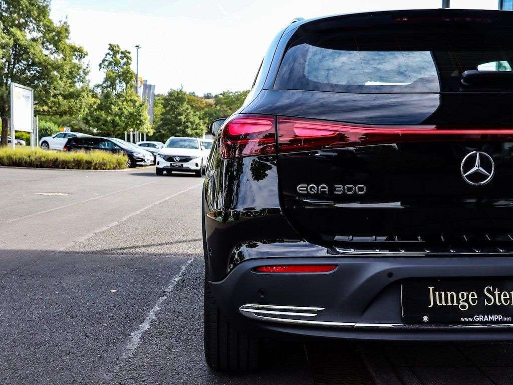 Mercedes-Benz EQA