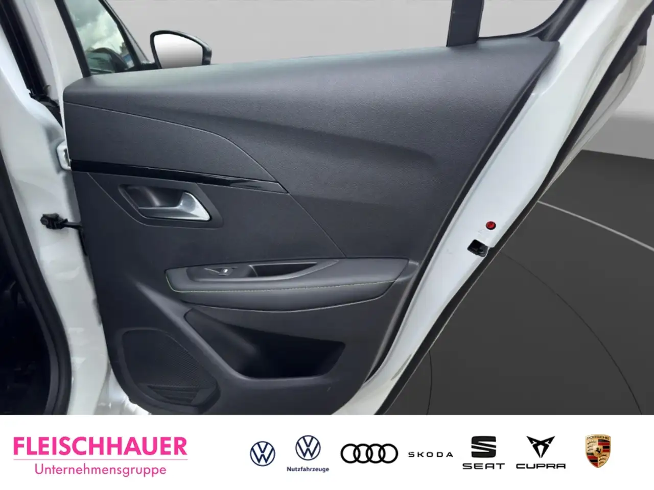 Peugeot 208 208 Elektro — photo 19 sur 24