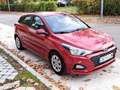 Hyundai i20 1.2 MPI Essence LE Rojo - thumbnail 1