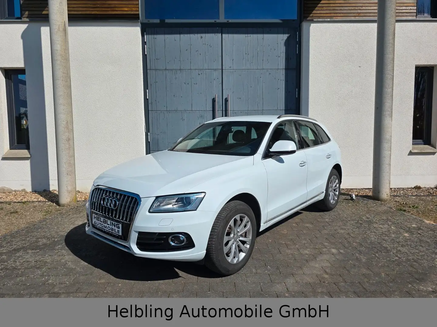 Audi Q5 3.0 TDI  quattro Leder CAM Xenon Navi Bílá - 1